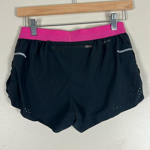 Nike Shorts Womens XS Black Pink Woven Perforated Athletic Running Athleisure - Picture 2 of 3
